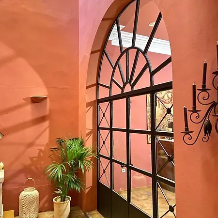 Casa Palacio Sxviii Con Piscina En Centro Historico De Holiday home