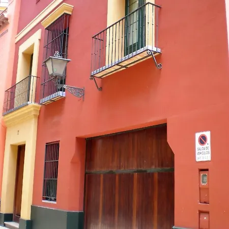Holiday home Casa Palacio Sxviii Con Piscina En Centro Historico De *