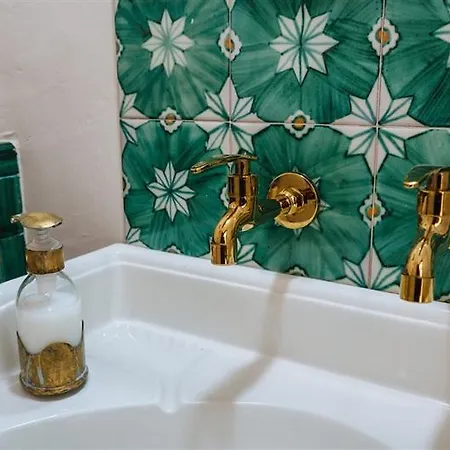 Hébergement de vacances Casa Palacio Sxviii Con Piscina En Centro Historico De Séville